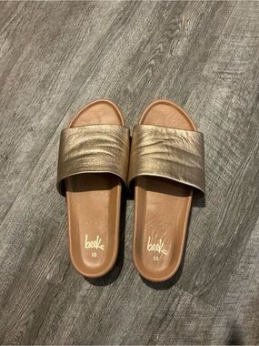 beek Metallic Bronze Slide Sandals - Women's